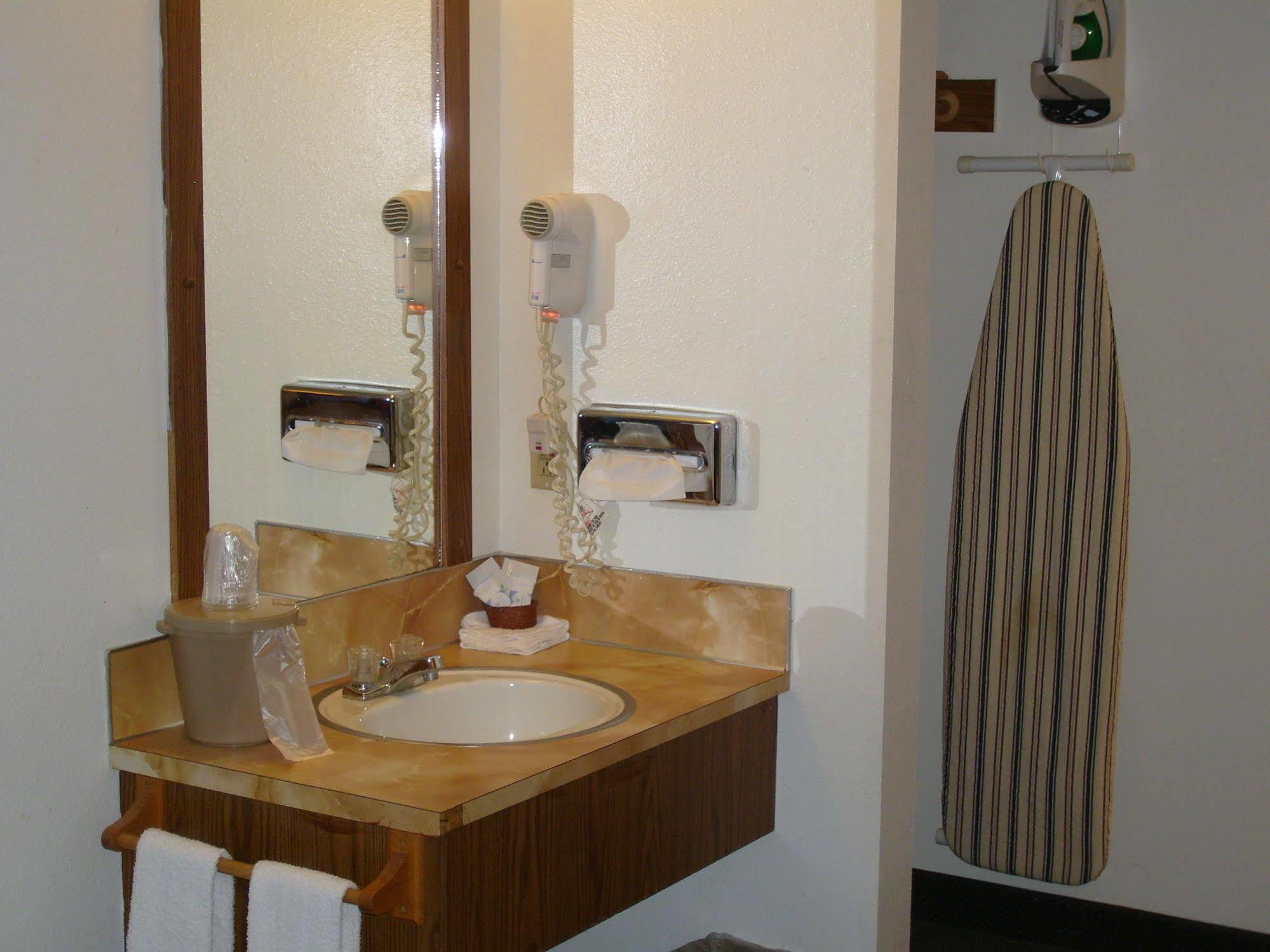 Shanico Inn Lebanon Luaran gambar